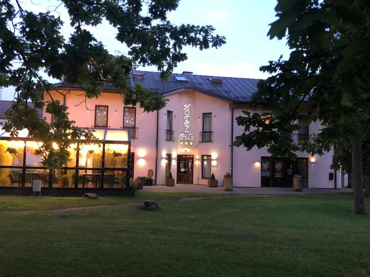 Hotel Pils With Self-Check In Sigulda Luaran gambar