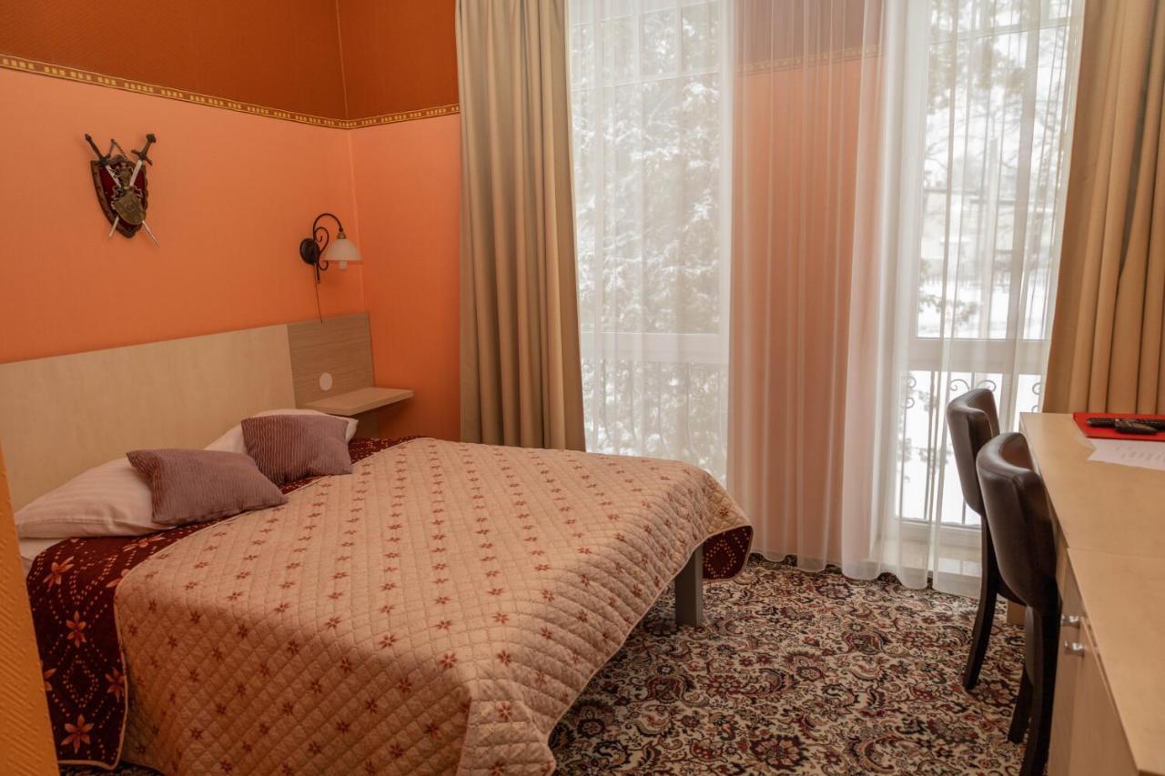 Hotel Pils With Self-Check In Sigulda Luaran gambar