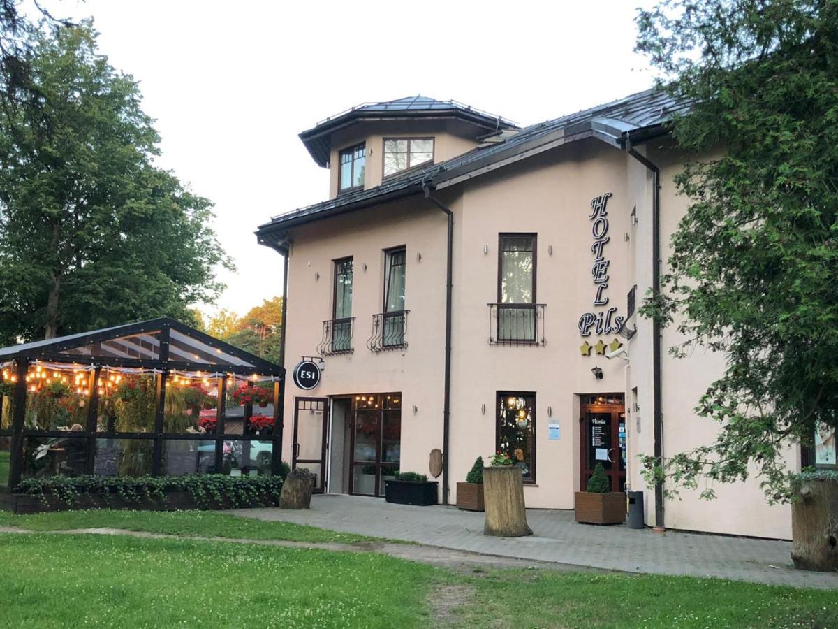 Hotel Pils With Self-Check In Sigulda Luaran gambar