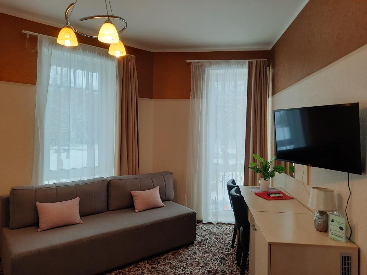 Hotel Pils With Self-Check In Sigulda Luaran gambar