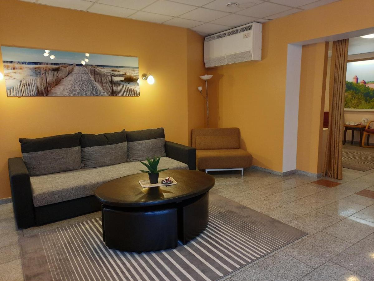 Hotel Pils With Self-Check In Sigulda Luaran gambar
